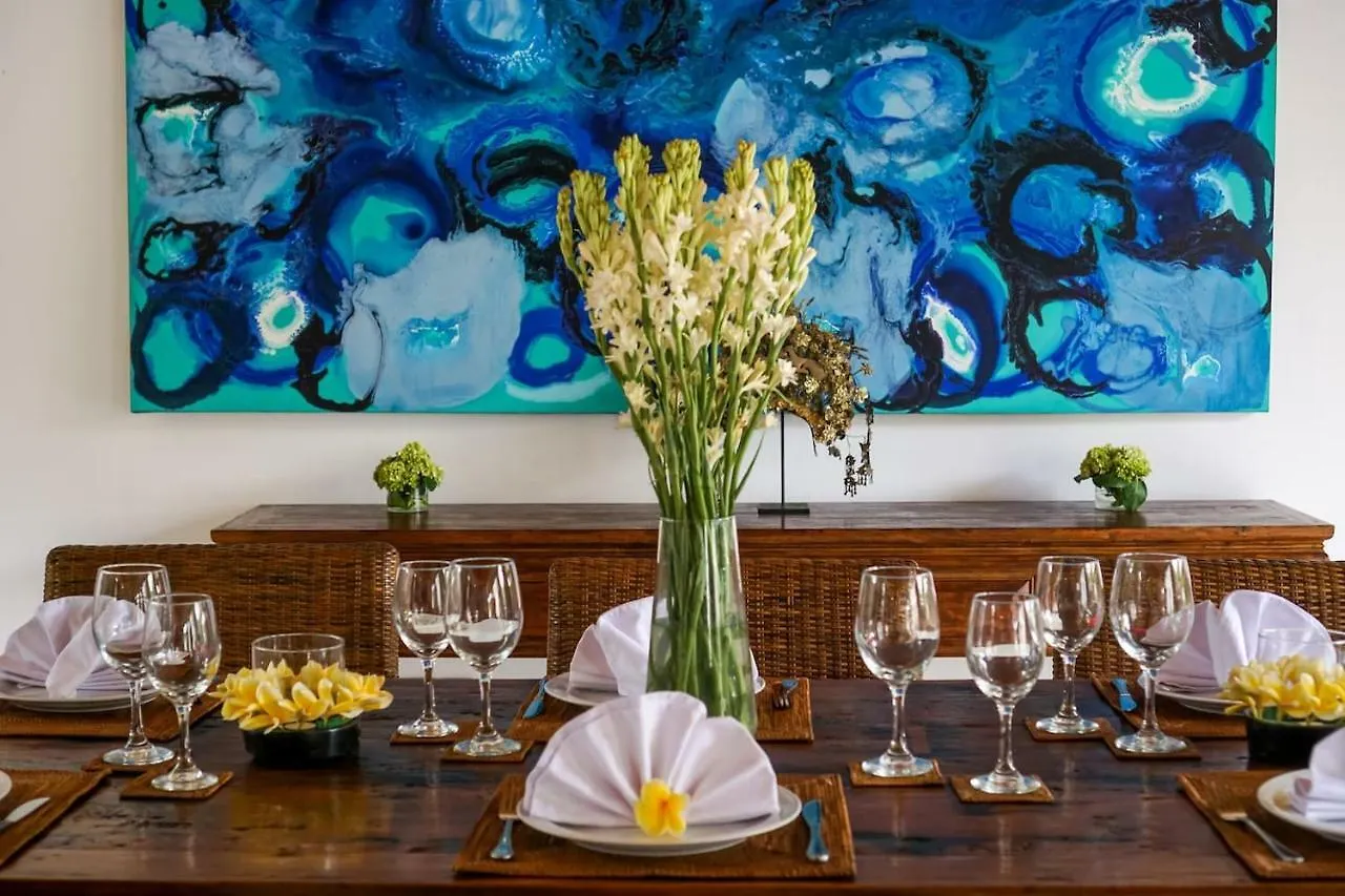 Villa Rubina - Luxury Pool Villa In Batu Belig Next To The Beach! Seminyak  Indonesia