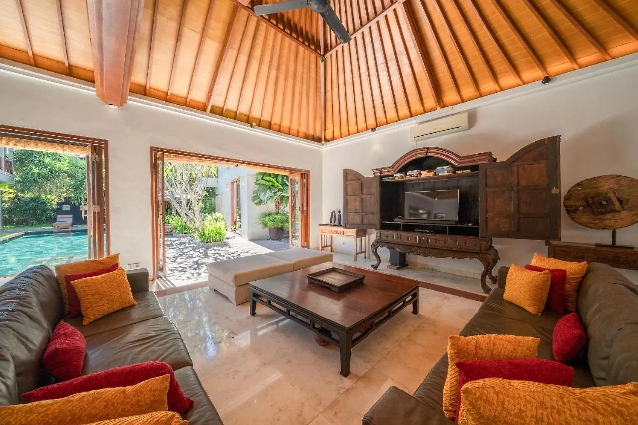 Holiday home Villa Rubina - Luxury Pool Villa In Batu Belig Next To The Beach! Seminyak  Indonesia